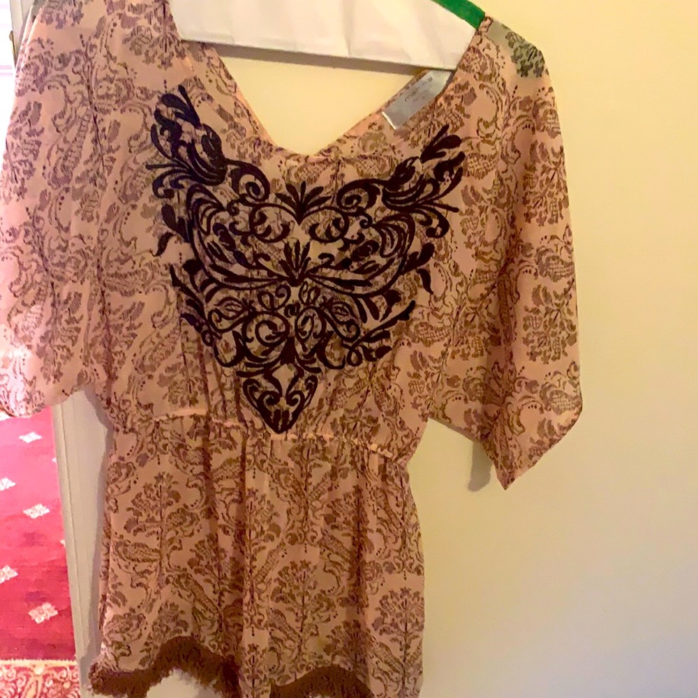 Mahina small flowy top
